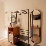 Isa Hotel