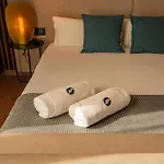 Hotel Isa *