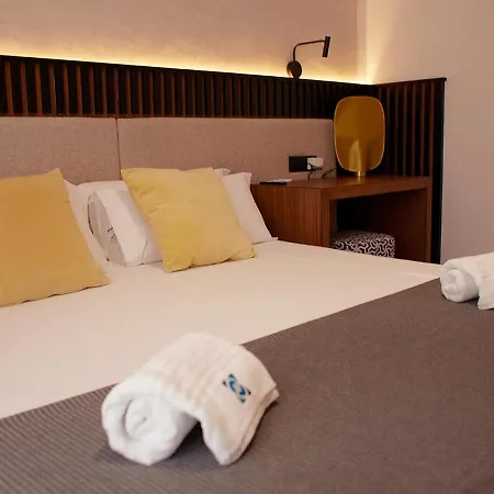Isa Hotel