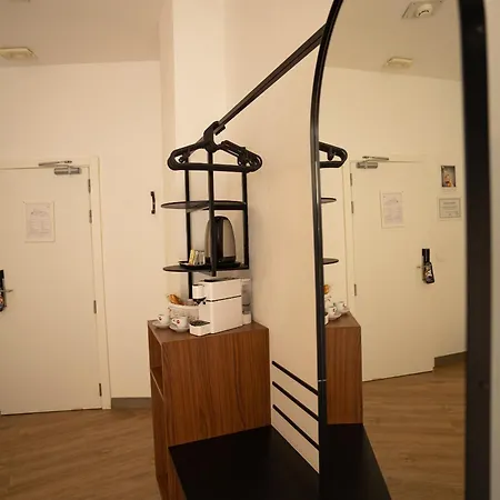 Hotel Isa *
